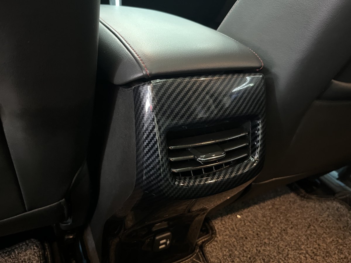 Chevrolet Orlando 2020 car image #16