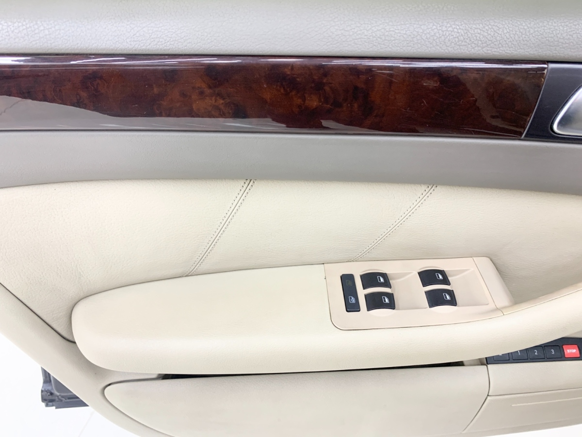 Audi Q6L Sportback e-tron 2003 car image #16