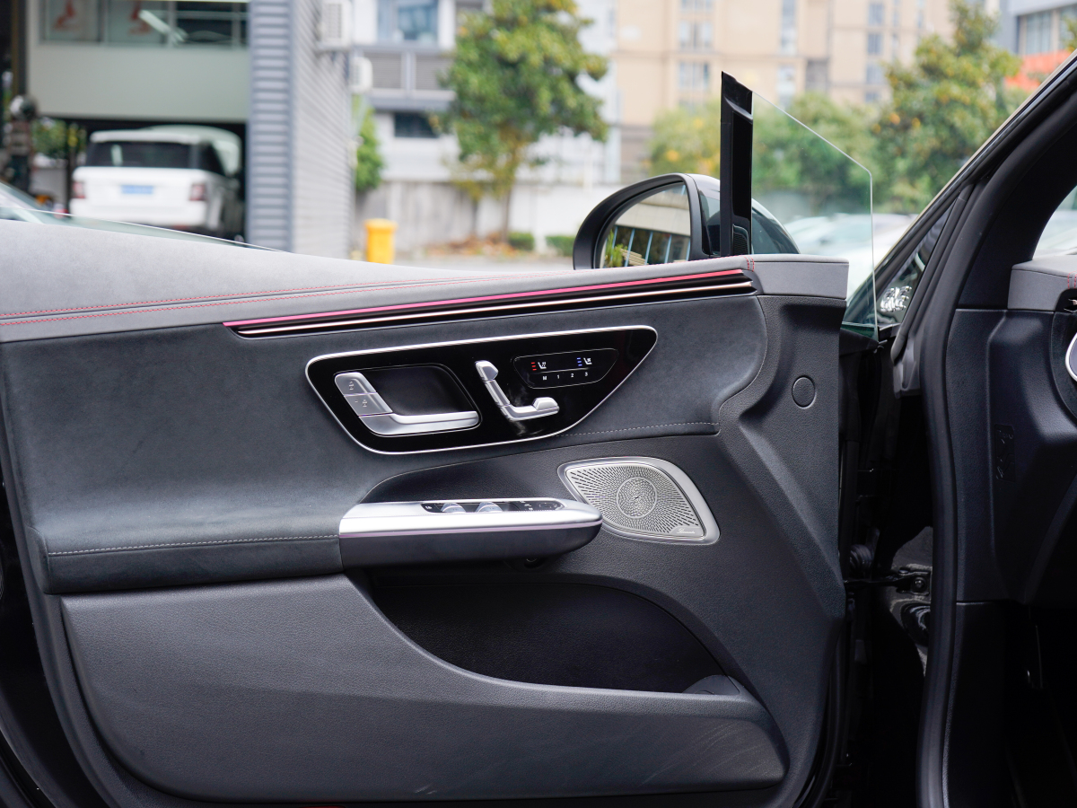 Mercedes-Benz EQE AMG 2023 #16 Mercedes-Benz EQE AMG 2023 car image #16