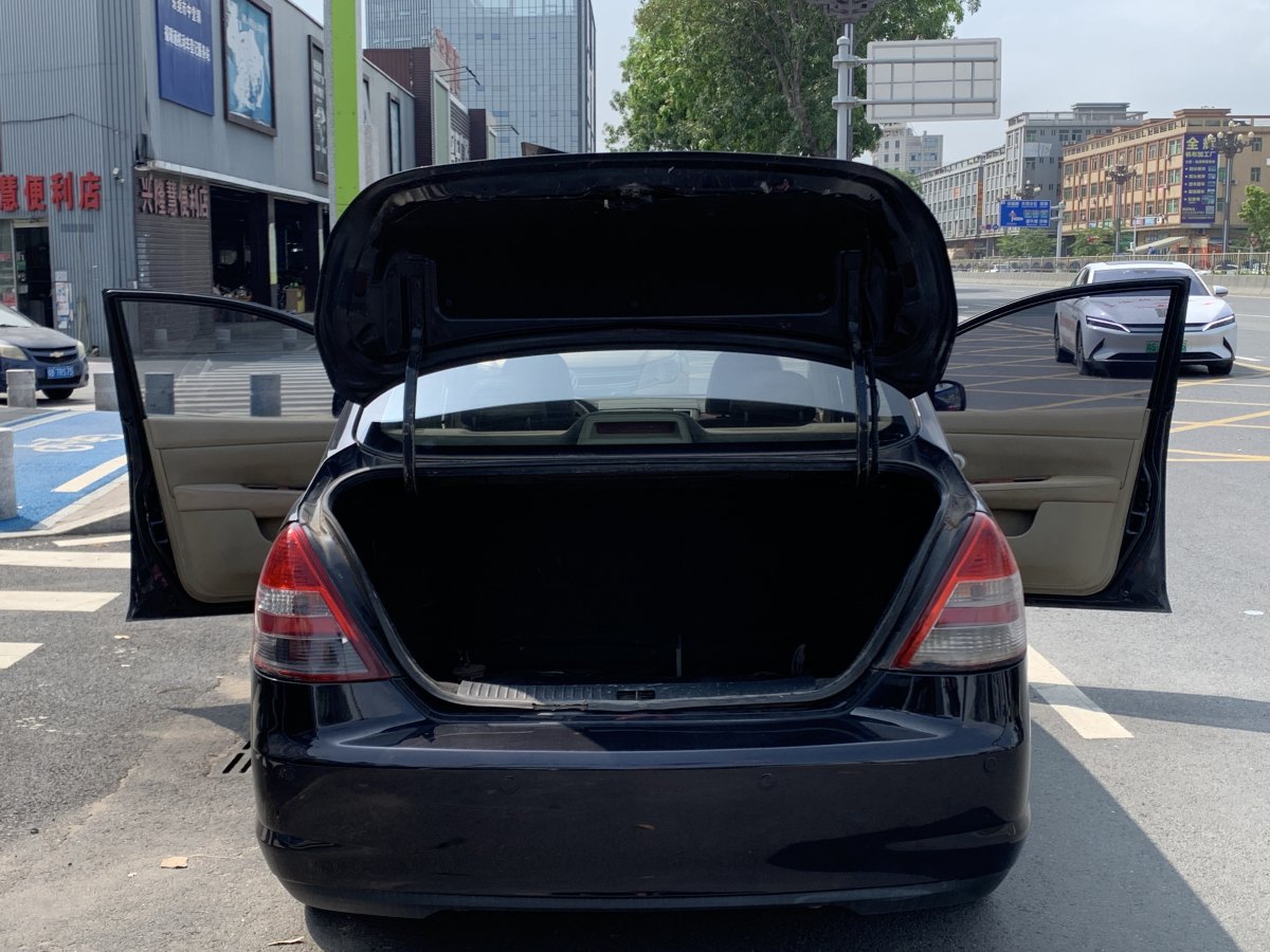 日产 颐达 2008 汽车图片 #16