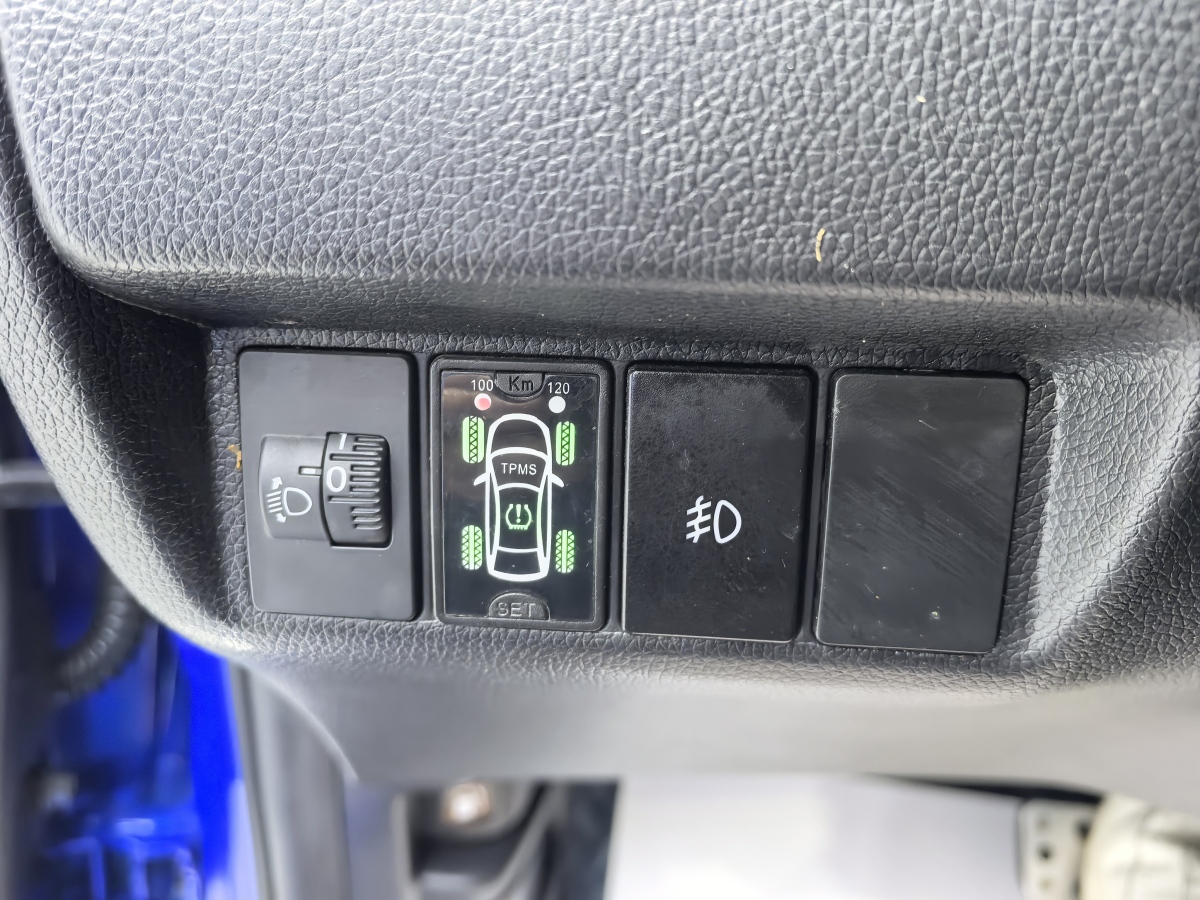 Honda Fit 2018 #16 Honda Fit 2018 car image #16