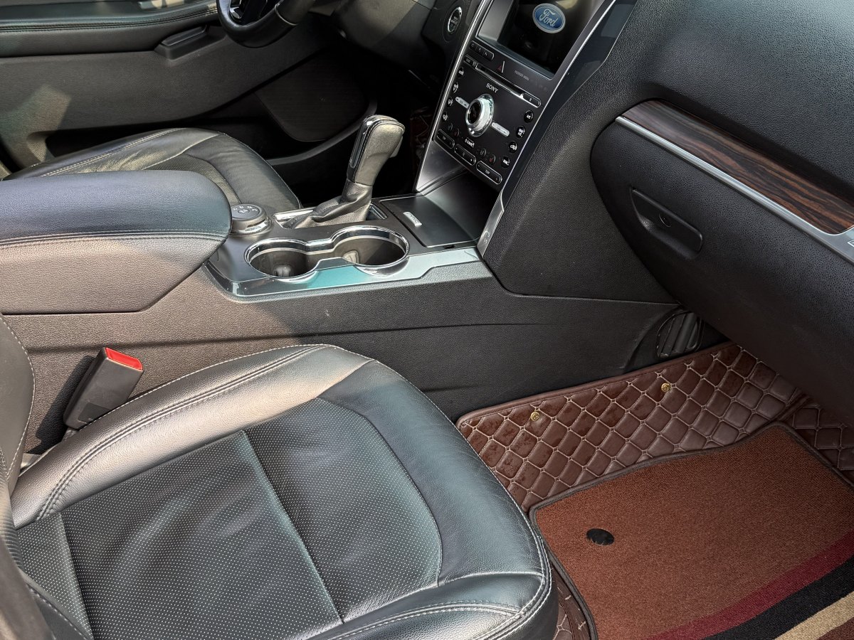 Ford Explorer (Imported) 2017 car image #16