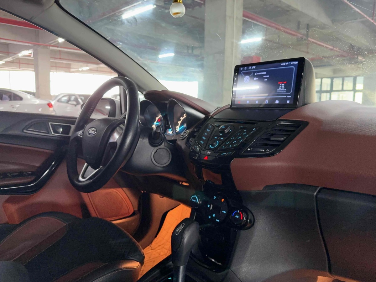 Ford Fiesta (Imported) 2016 #16 Ford Fiesta (Imported) 2016 car image #16