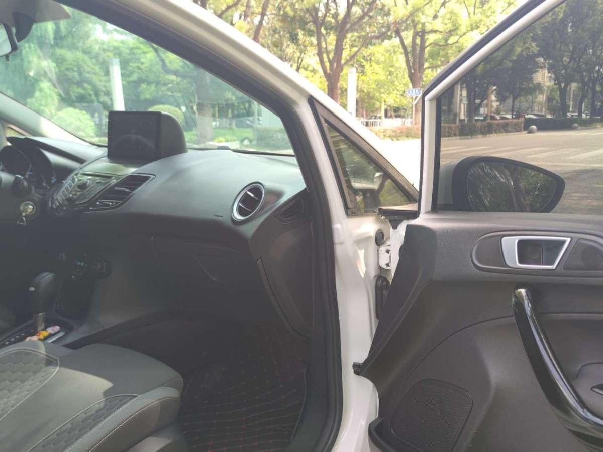 Ford Fiesta (Imported) 2013 #16 Ford Fiesta (Imported) 2013 immagine di auto #16