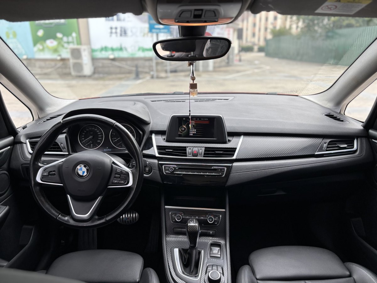 BMW 2 Series 2016 immagine di auto #16