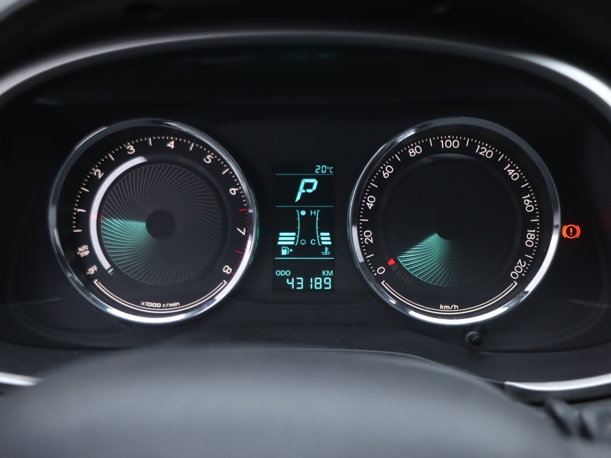 Chevrolet Lova 2016 car image #16