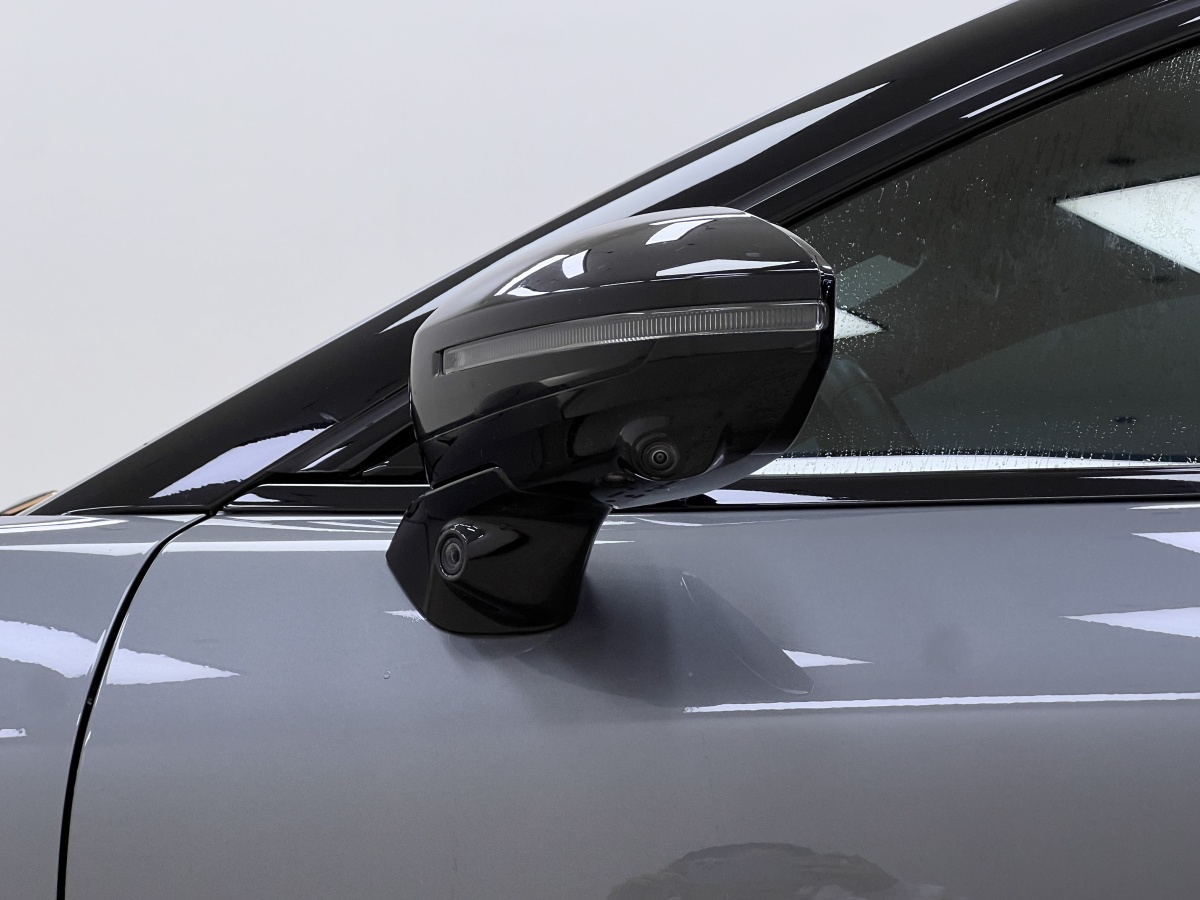 极氪 极氪001 FR 2023 汽车图片 #16