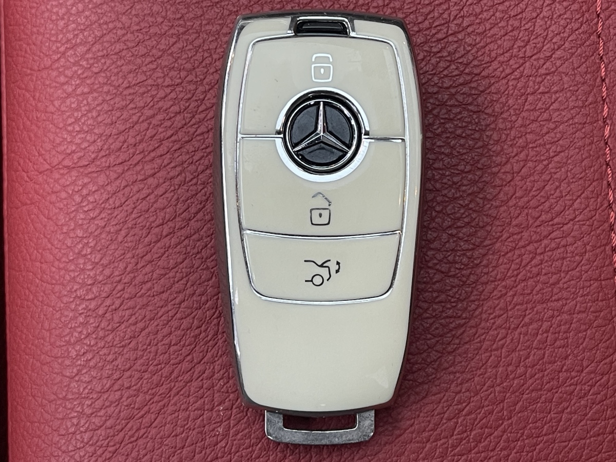 Mercedes-Benz GLB AMG 2022 immagine di auto #16