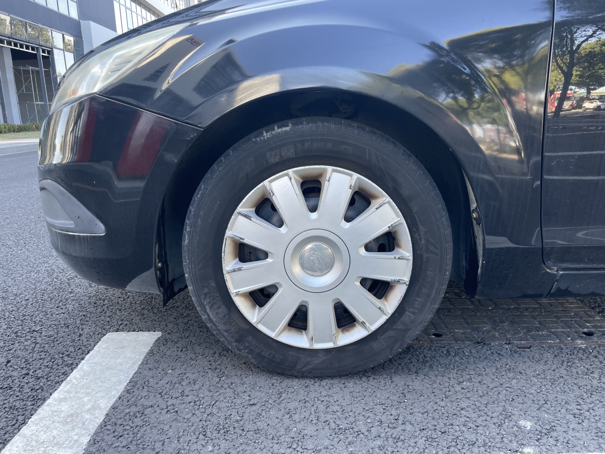 Ford Focus (Imported) 2012 #16 Ford Focus (Imported) 2012 imagem de carro #16