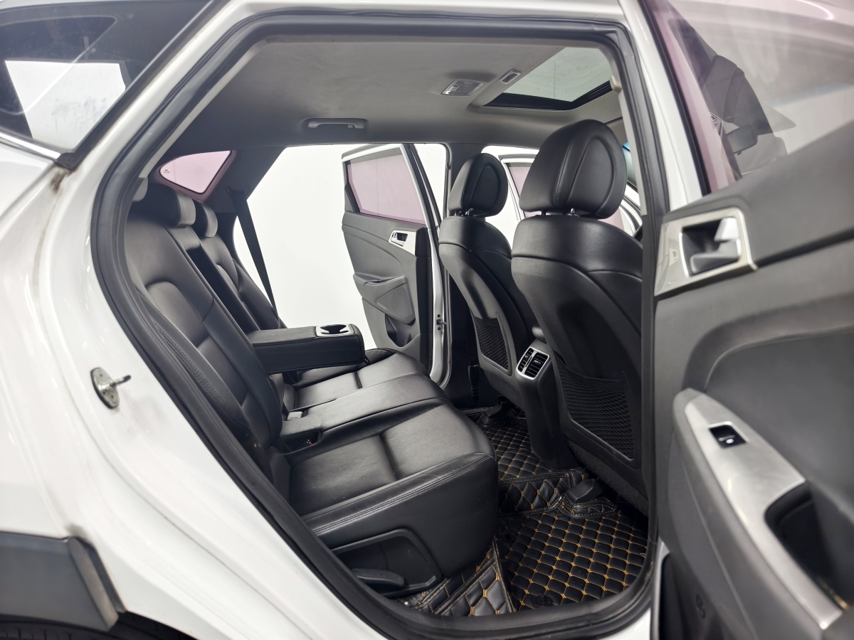 现代 途胜 2017 汽车图片 #16