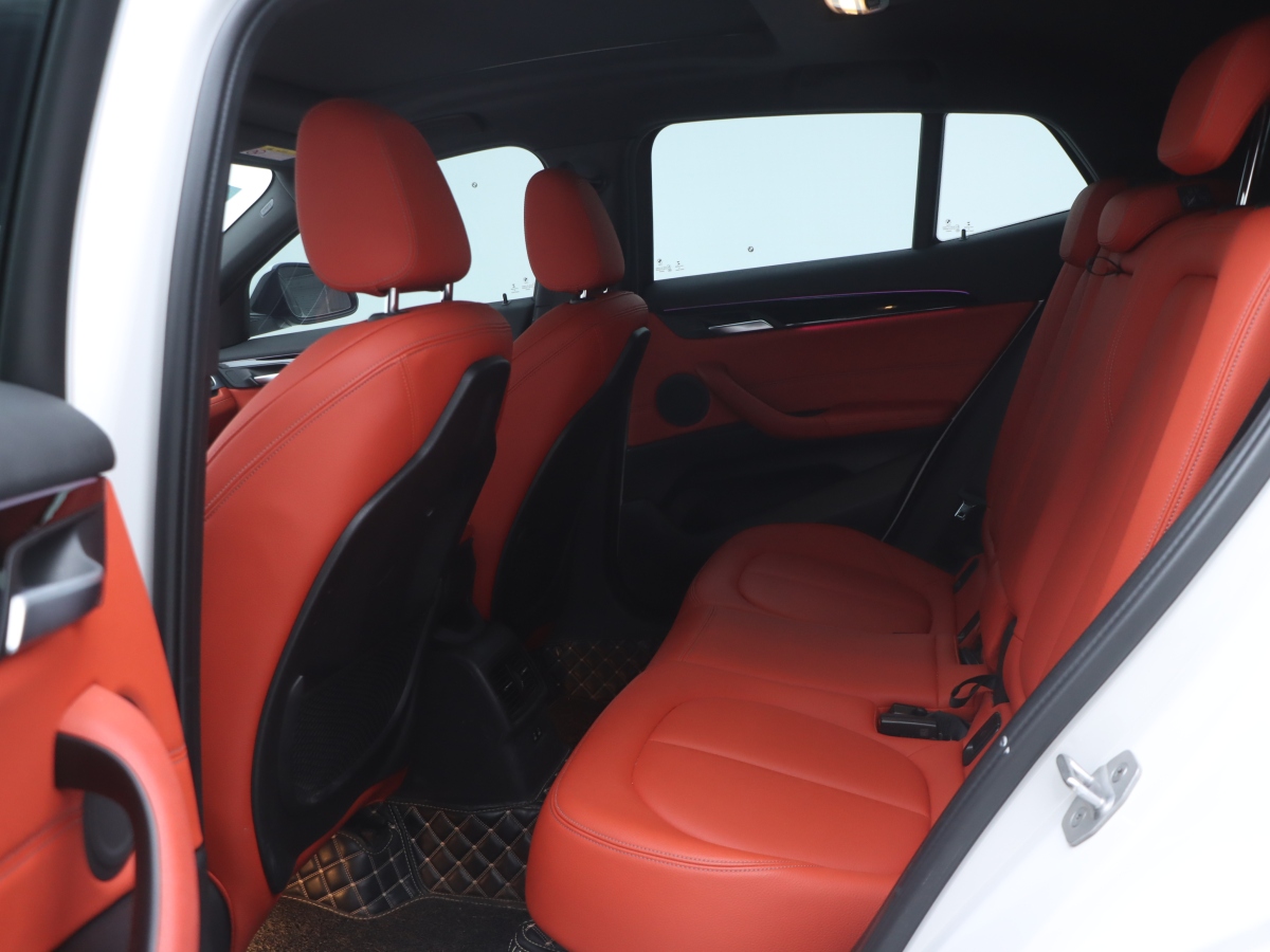 BMW X2 2020 car image #16