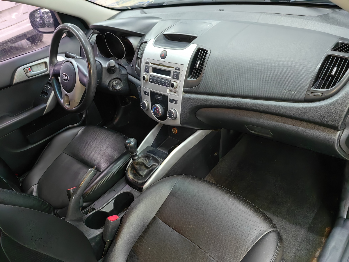 Kia Forte 2014 immagine di auto #16