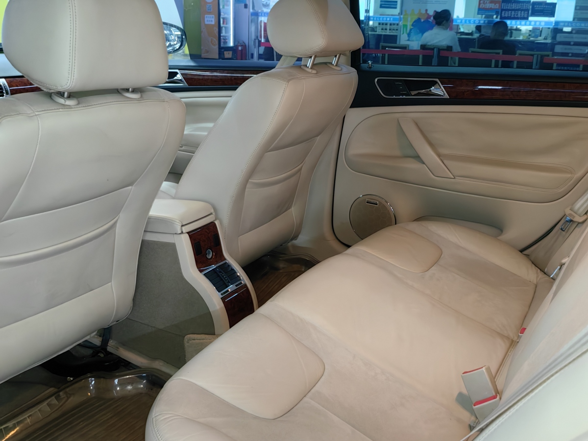 Volkswagen Passat Lingyu 2009 car image #16