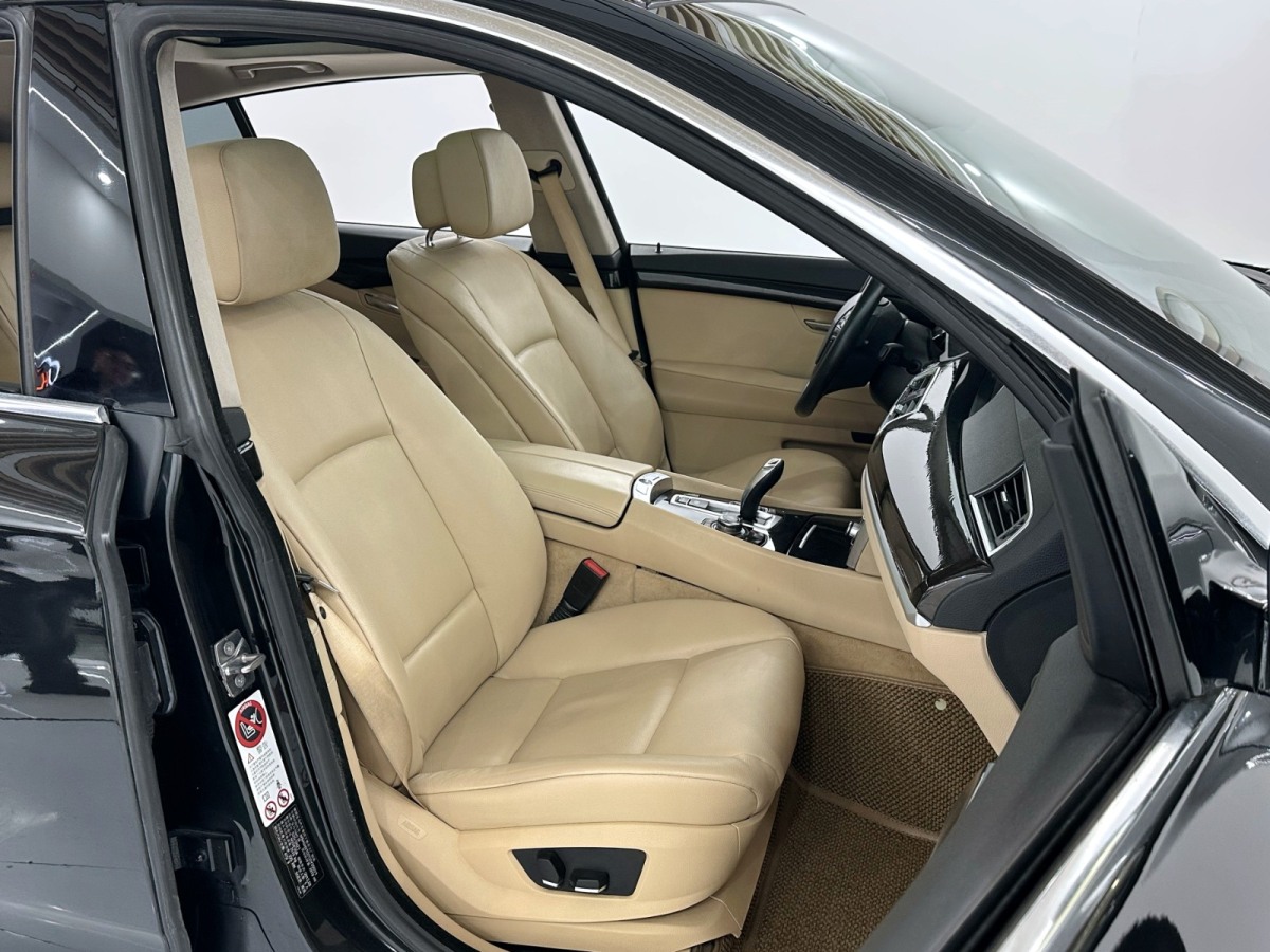 BMW 5 Series (Imported) 2012 #16 BMW 5 Series (Imported) 2012 car image #16