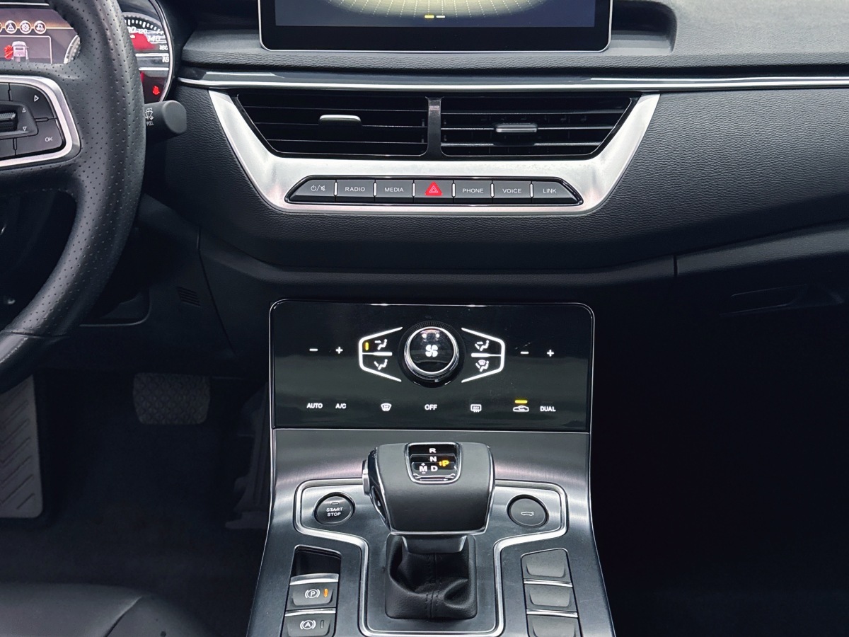 HongQi H5 2022 #16 HongQi H5 2022 car image #16