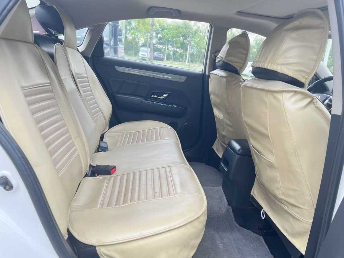 Forthing JOYEAR S50 2015 immagine di auto #16