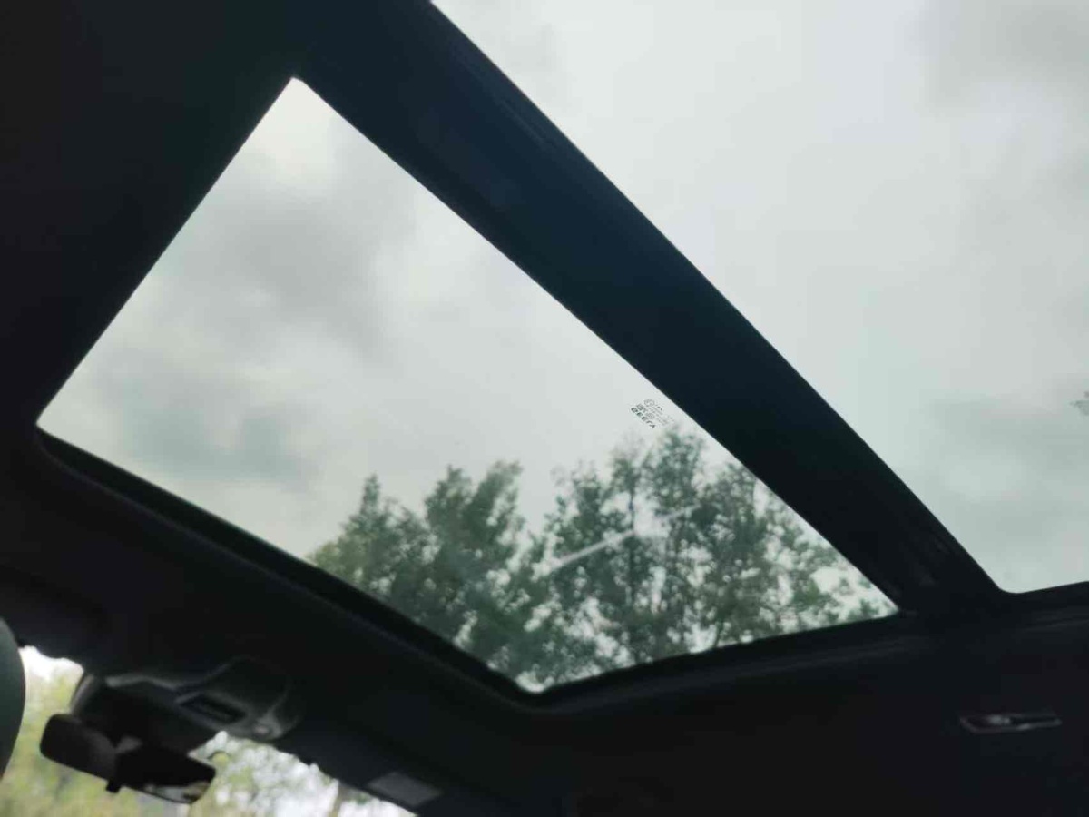 GEELY Okavango L 2024 car image #16