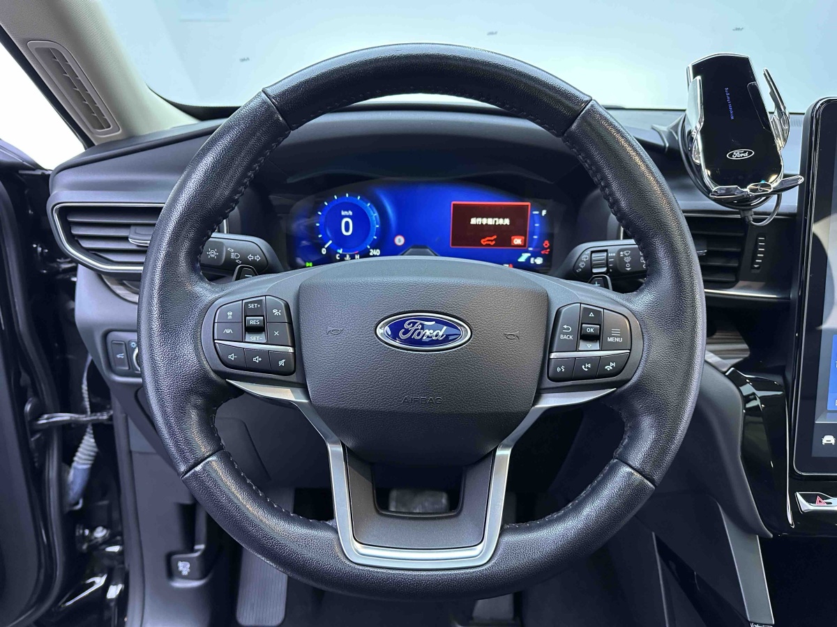 Ford Explorer 2021 immagine di auto #16