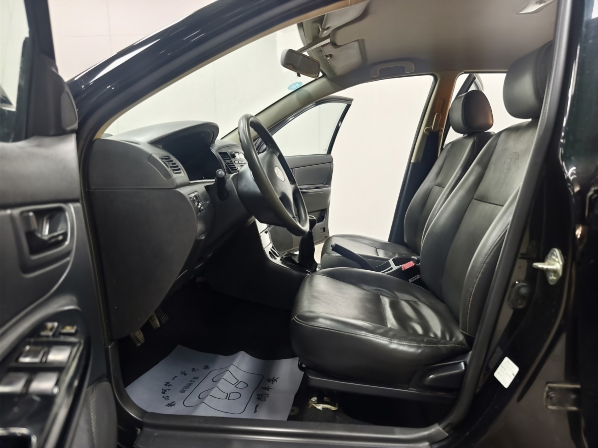 BYD F3 2014 #16 BYD F3 2014 car image #16