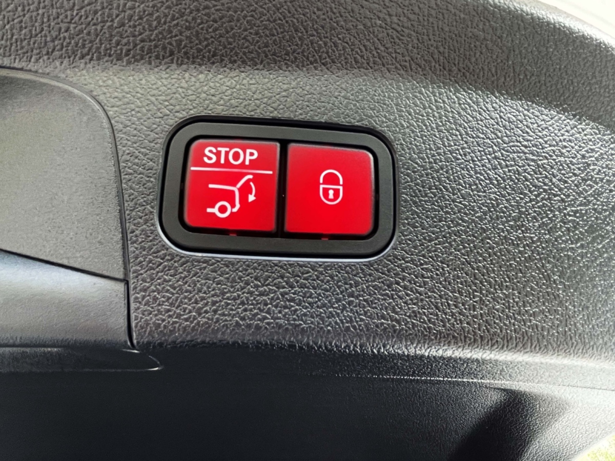 奔驰 奔驰GLE轿跑新能源 2021 汽车图片 #16