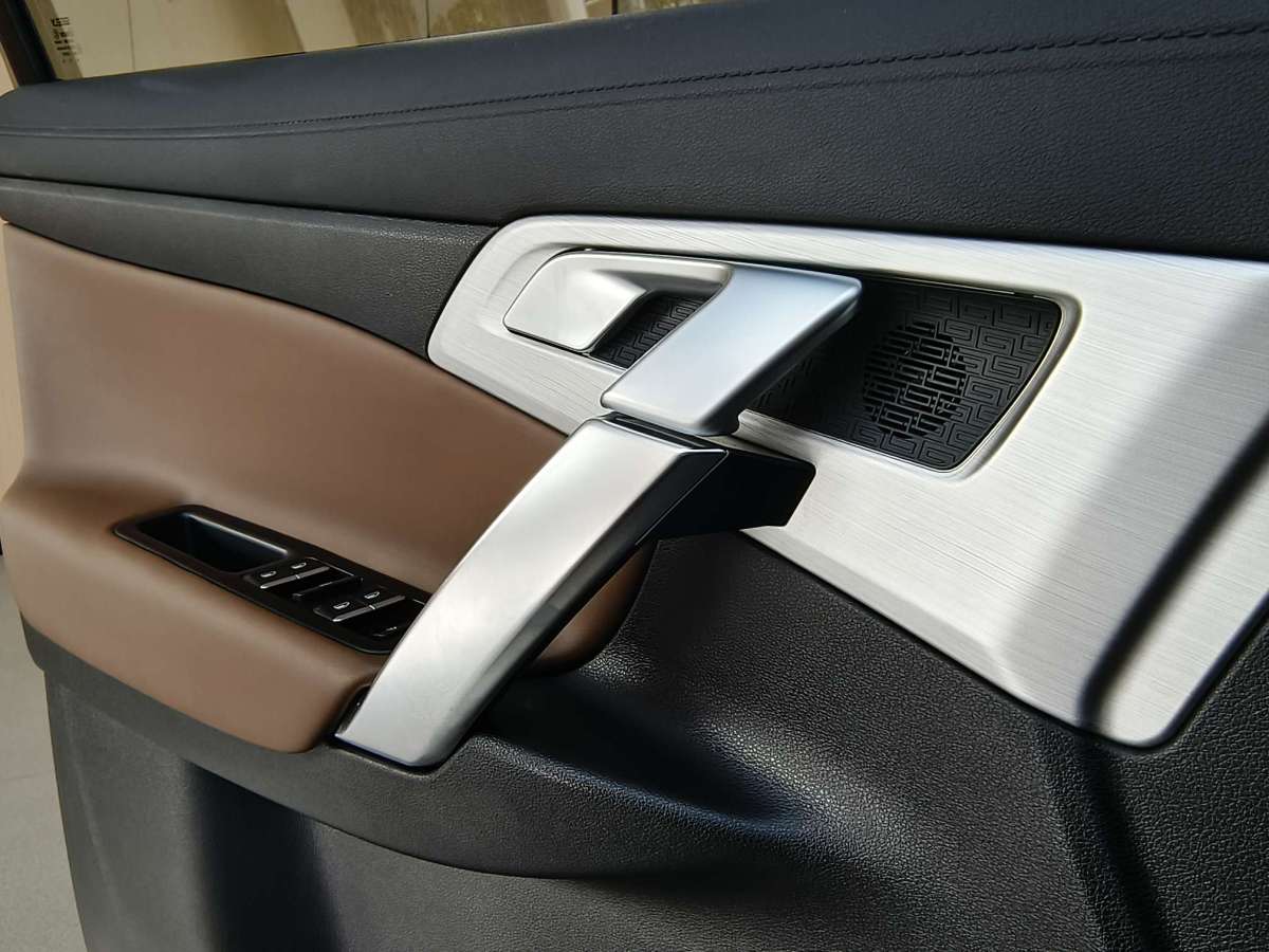 GEELY Boyue 2016 car image #16