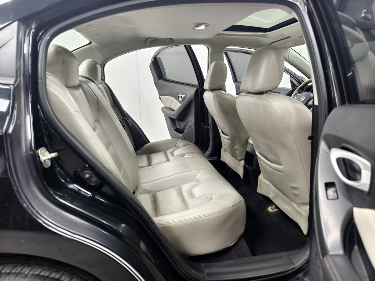 GAC Trumpchi GA3S 2014 car image #16