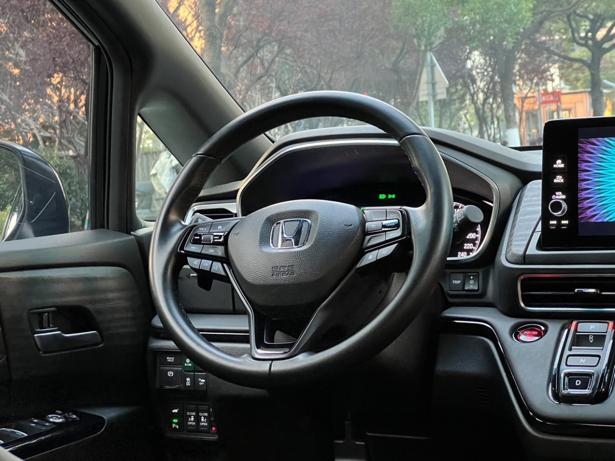 Honda Elysion 2024 #16 Honda Elysion 2024 car image #16