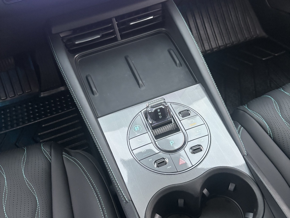 BYD Seal 06 New Energy 2024 car image #16