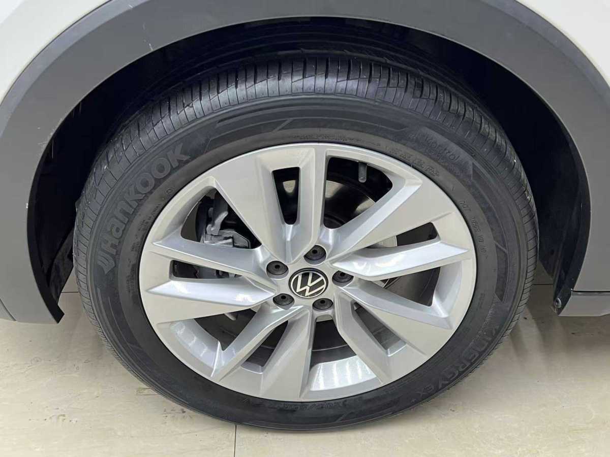 Volkswagen T-Cross 2021 #16 Volkswagen T-Cross 2021 car image #16
