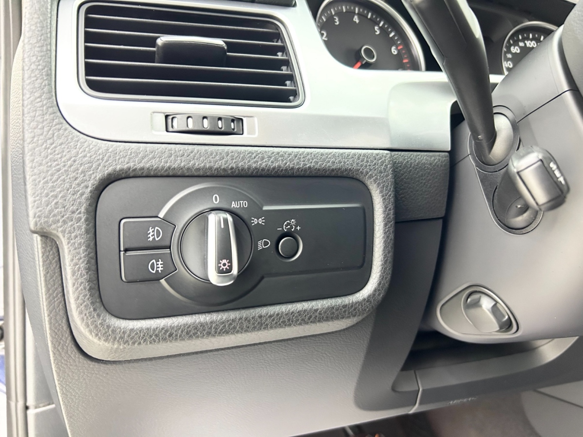 大众 途锐 2011 汽车图片 #16