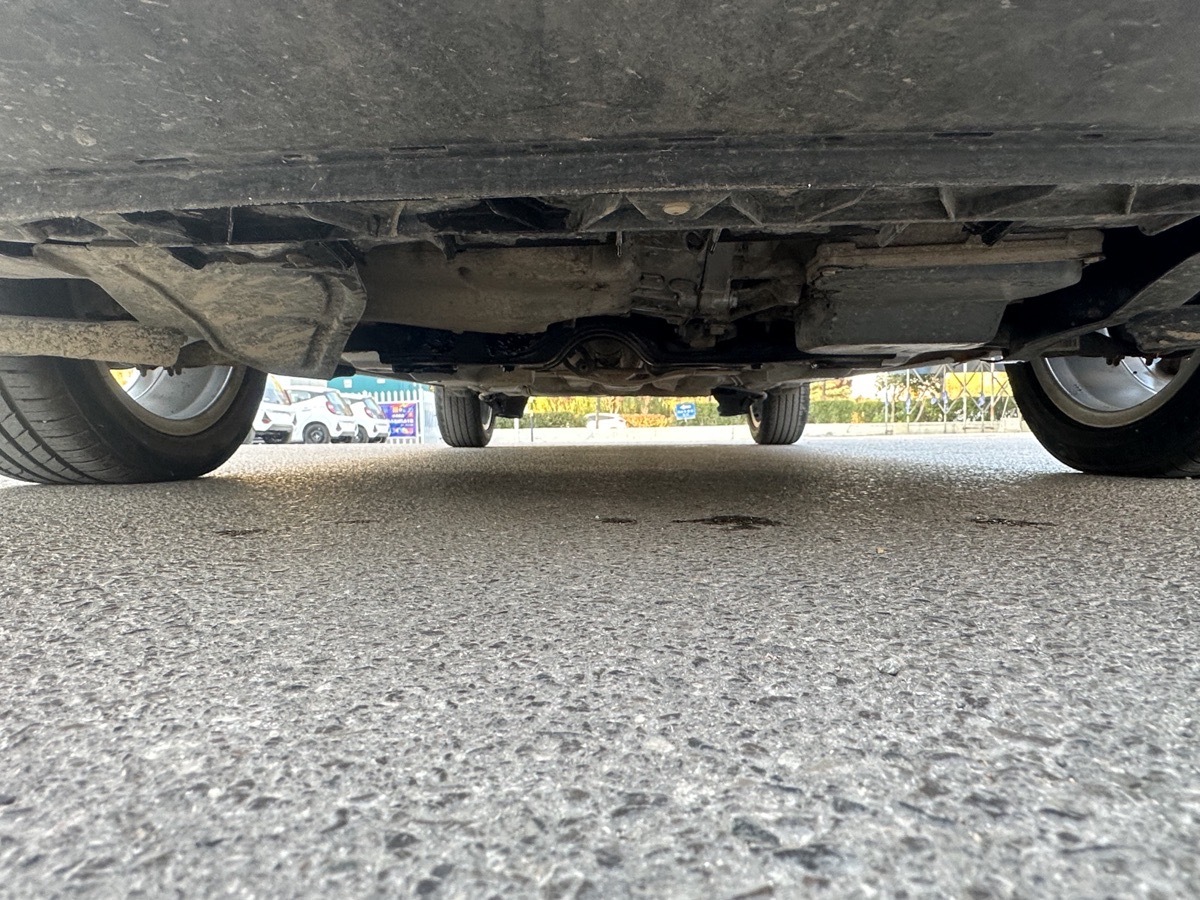 Skoda Rapid 2018 car image #16