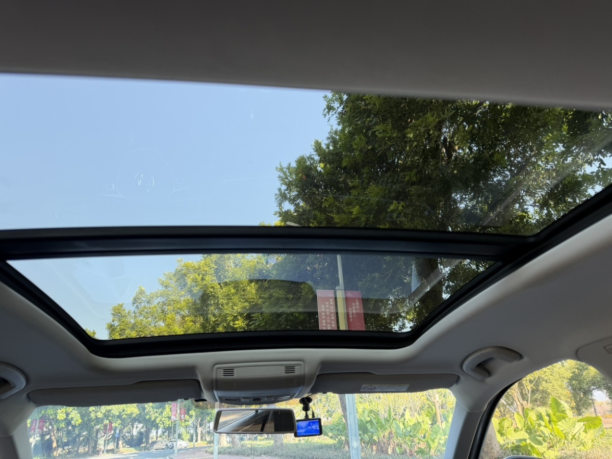 Volkswagen T-Roc 2021 #16 Volkswagen T-Roc 2021 car image #16