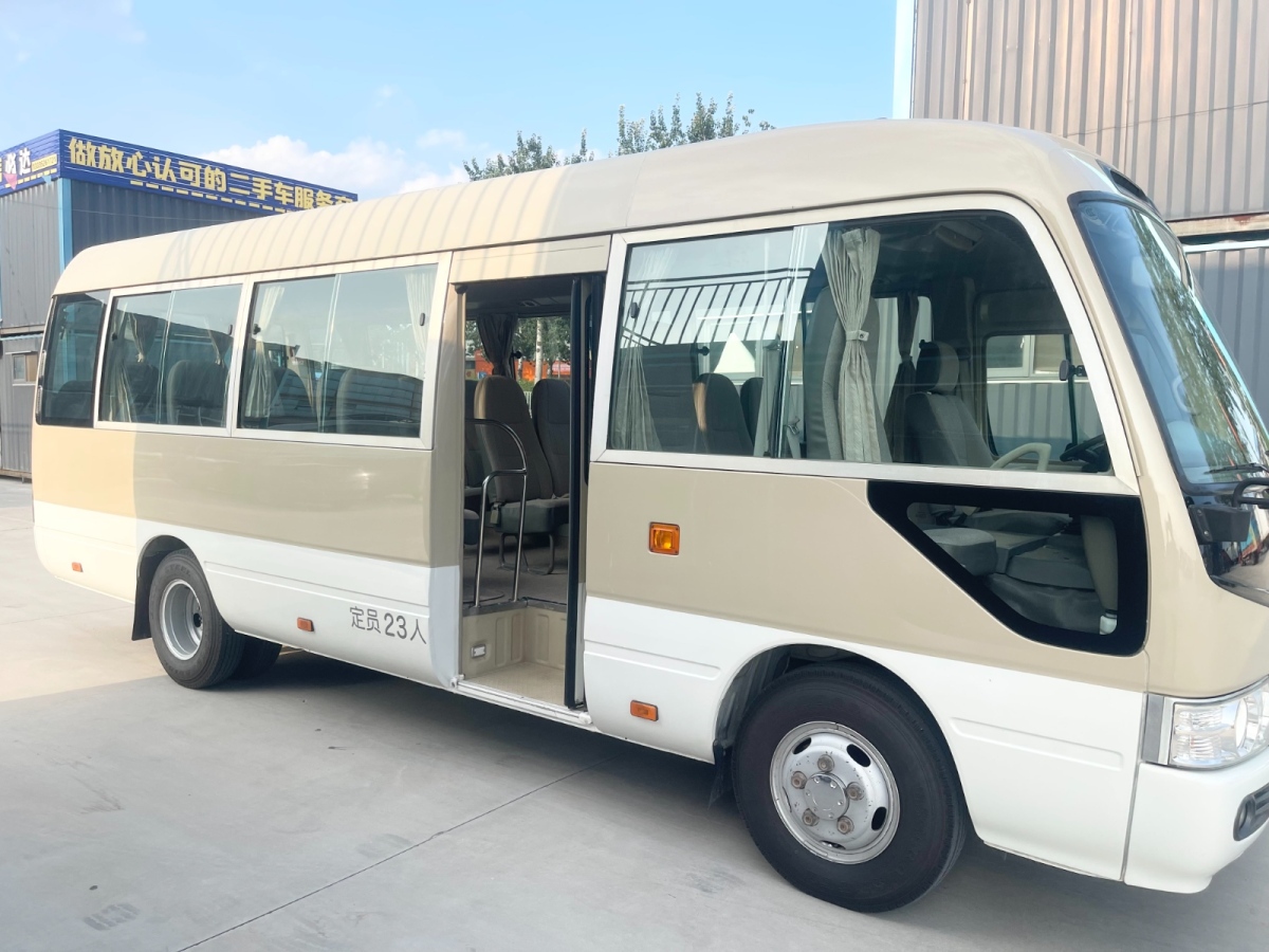 Toyota Coaster 2015 #16 Toyota Coaster 2015 imagen de coche #16