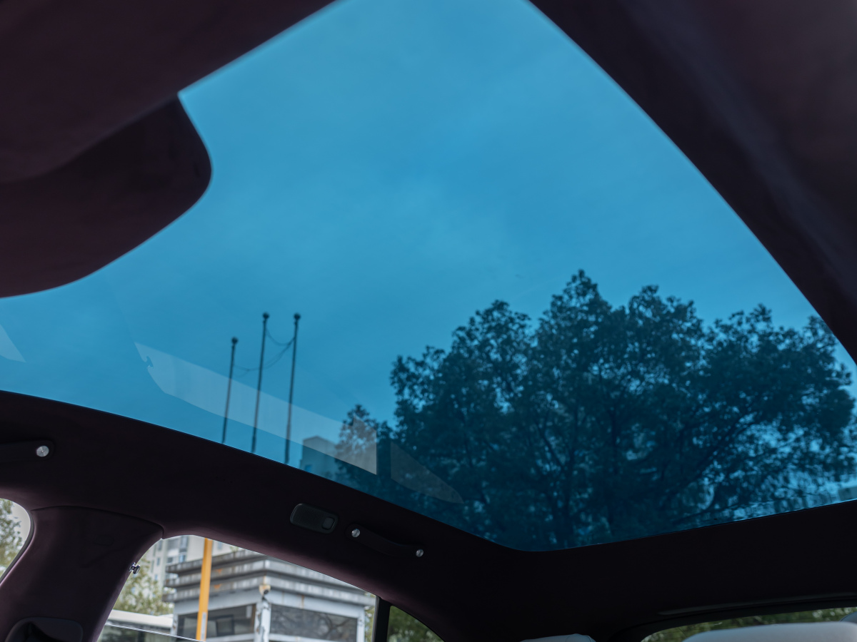 MI YU7 2025 #16 MI YU7 2025 car image #16