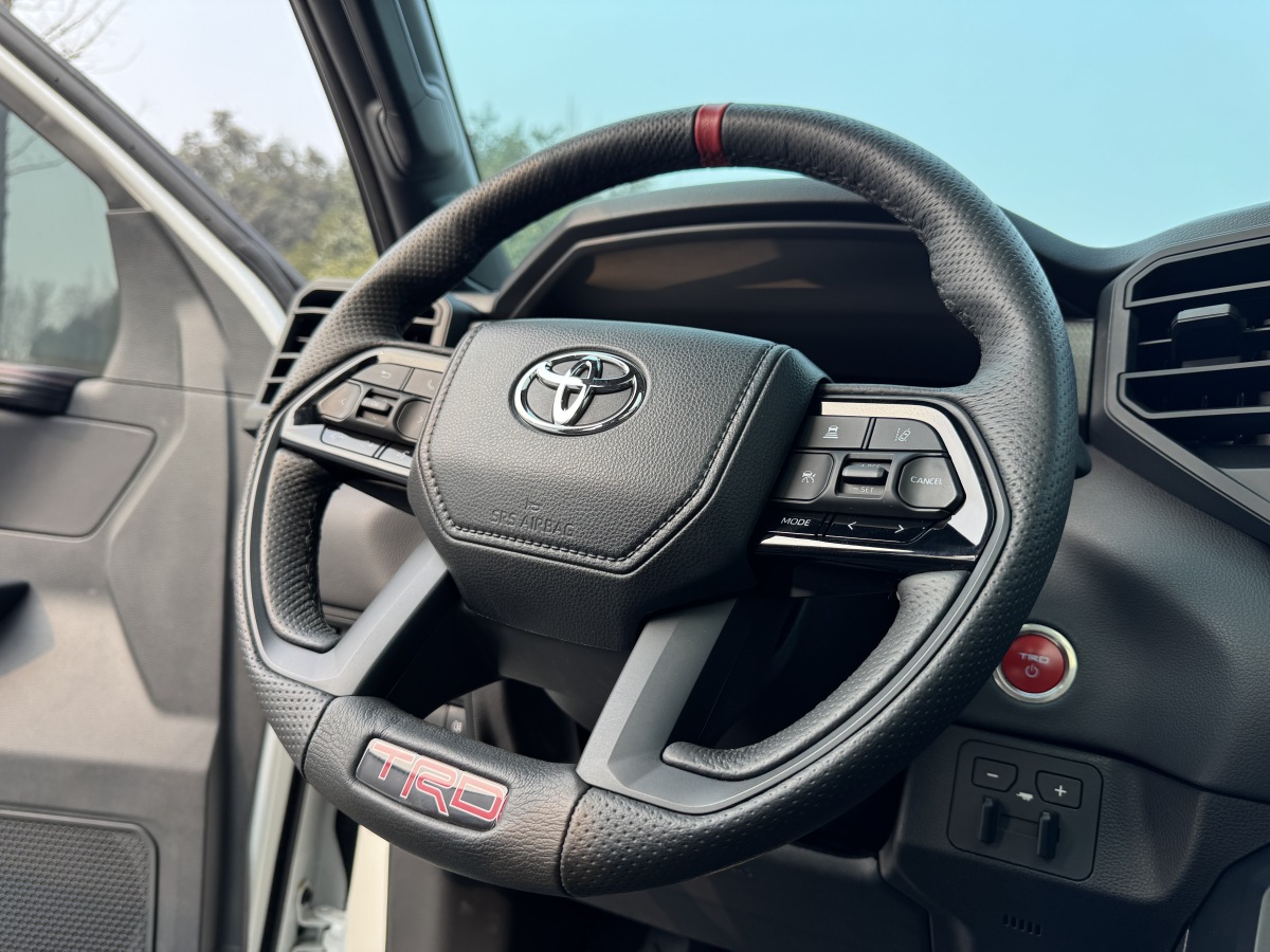 Toyota 2025 #16 Toyota 2025 car image #16