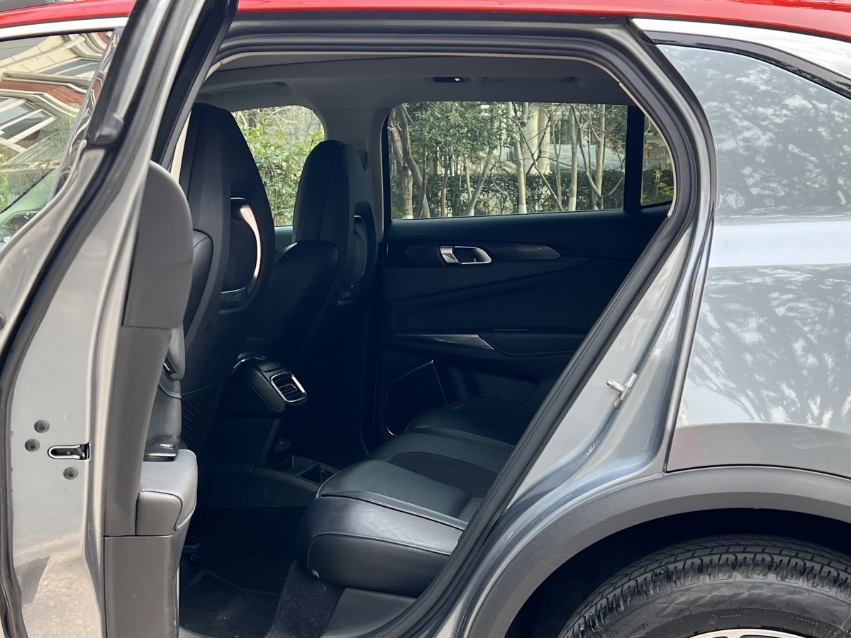 Lynk & Co 01 EM-P 2018 #16 Lynk & Co 01 EM-P 2018 car image #16