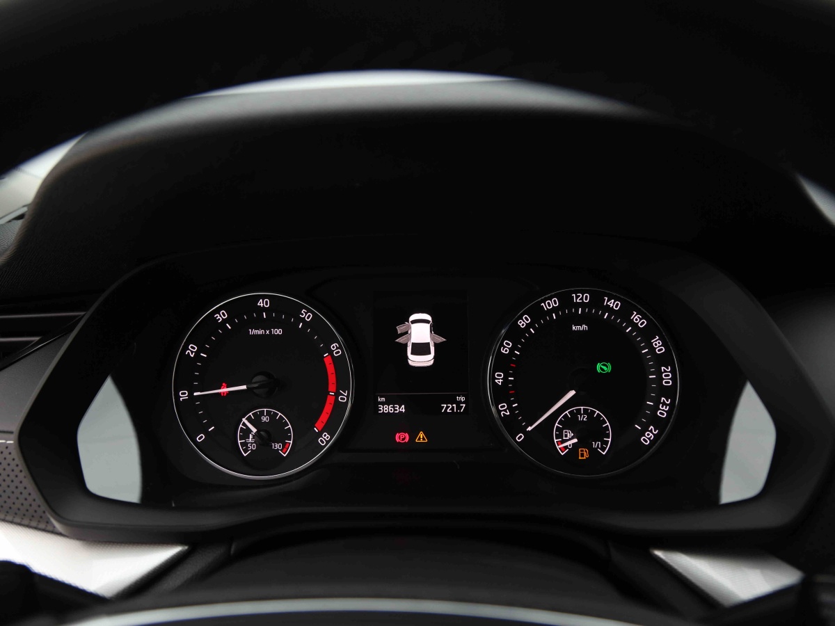 Skoda Octavia 2023 #16 Skoda Octavia 2023 car image #16
