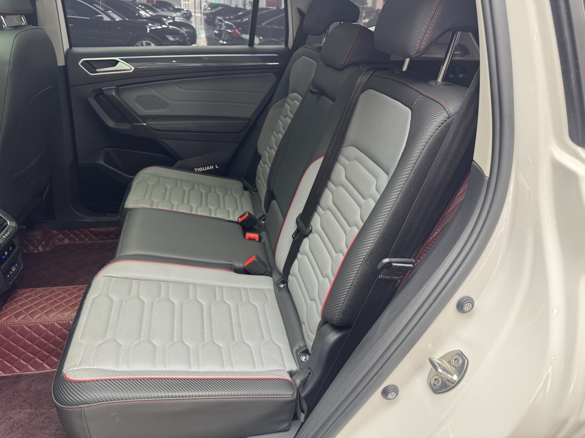 Volkswagen Tiguan L New Energy 2021 изображение автомобиля #16