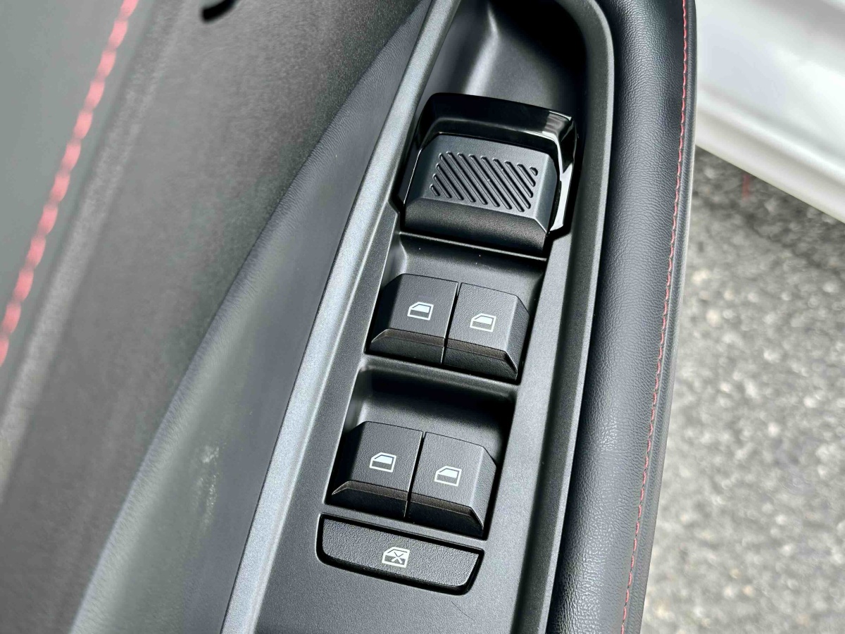MG 5 2025 car image #16