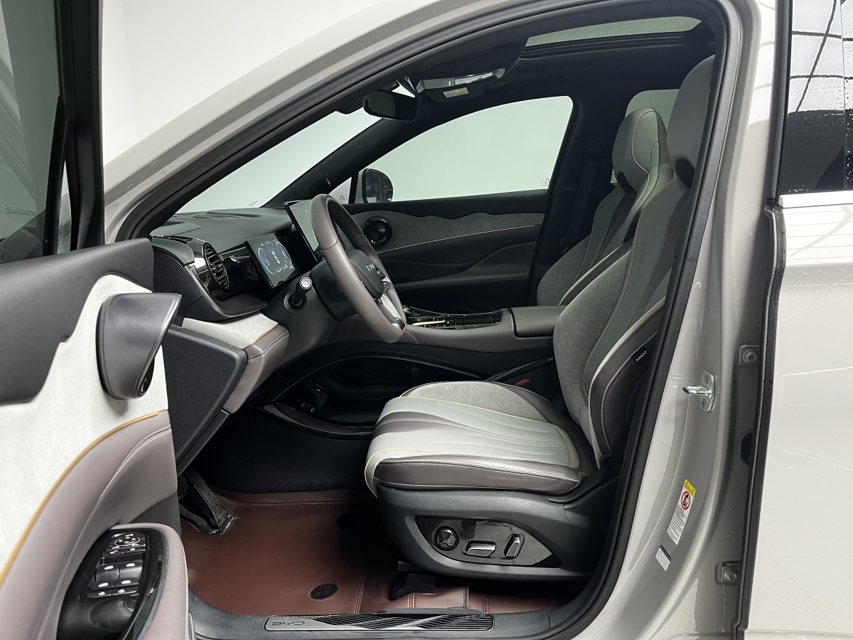 BYD Frigate 07 2023 #16 BYD Frigate 07 2023 car image #16