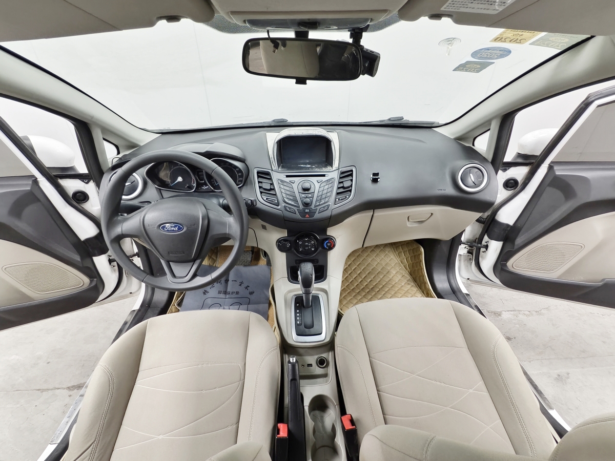 Ford Fiesta 2013 car image #16