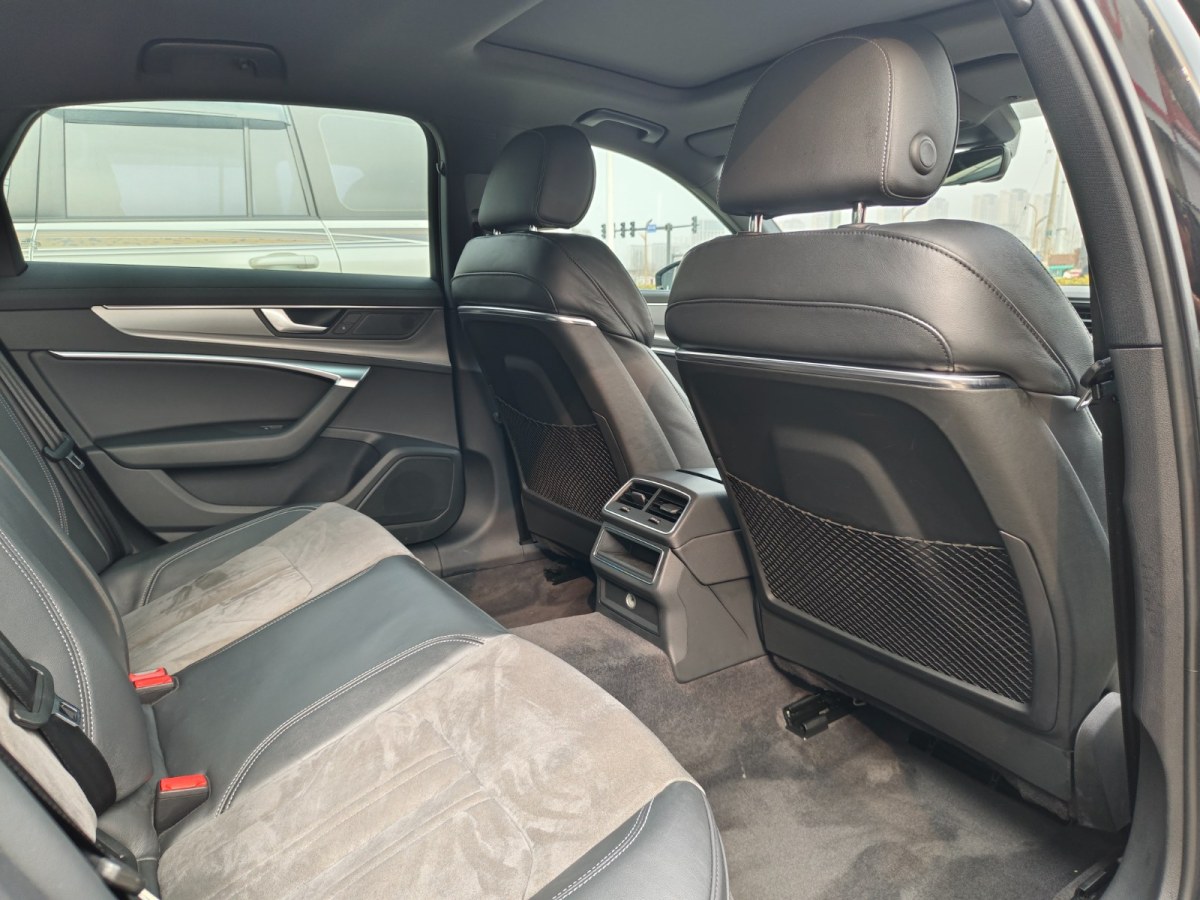 Audi A6L 2022 imagem de carro #16