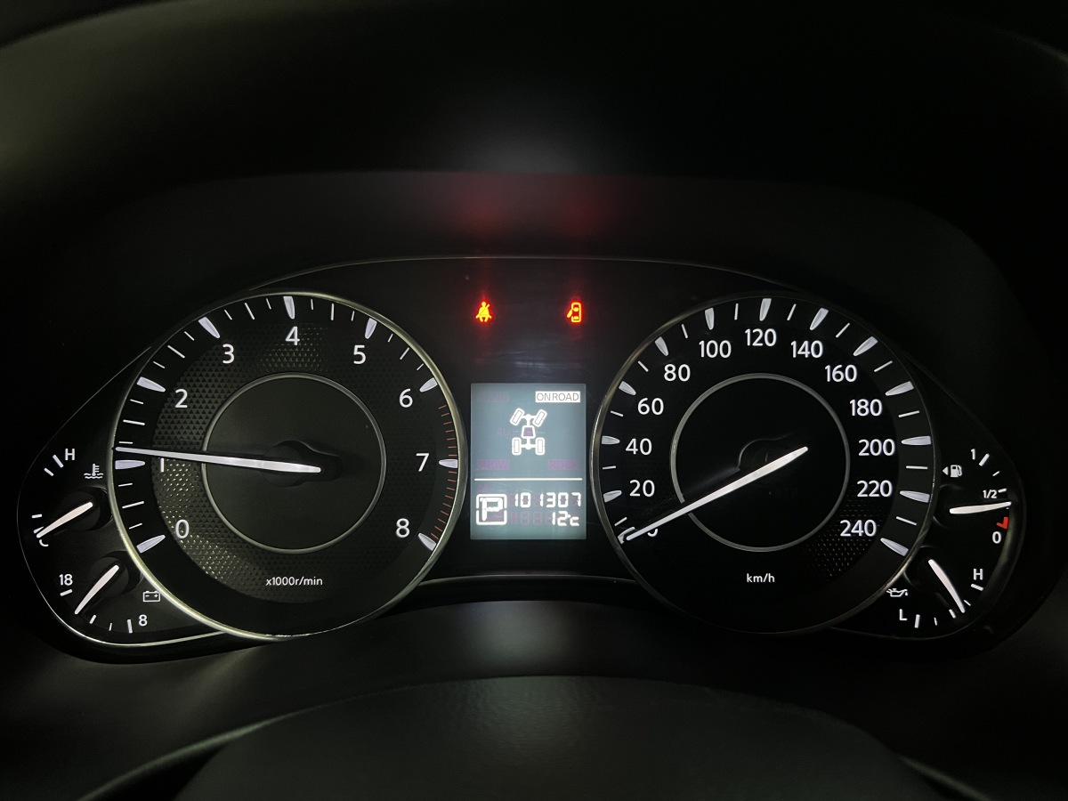 日产 途乐 2017 汽车图片 #16