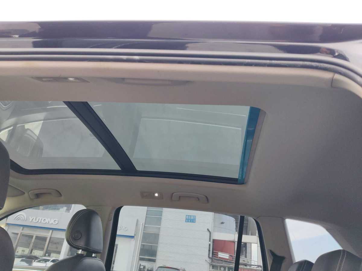 Volkswagen Tiguan X 2017 car image #16