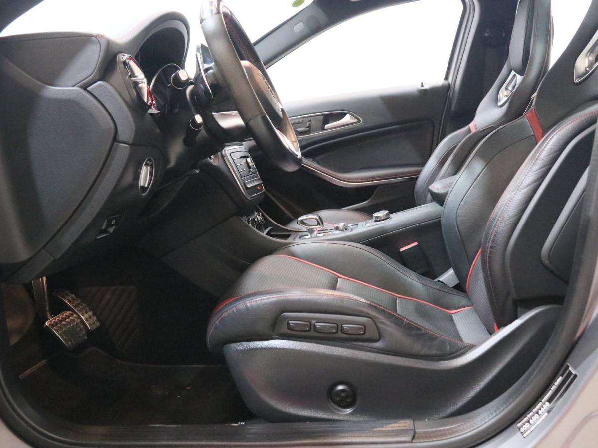 Mercedes-Benz GLA AMG 2016 car image #16