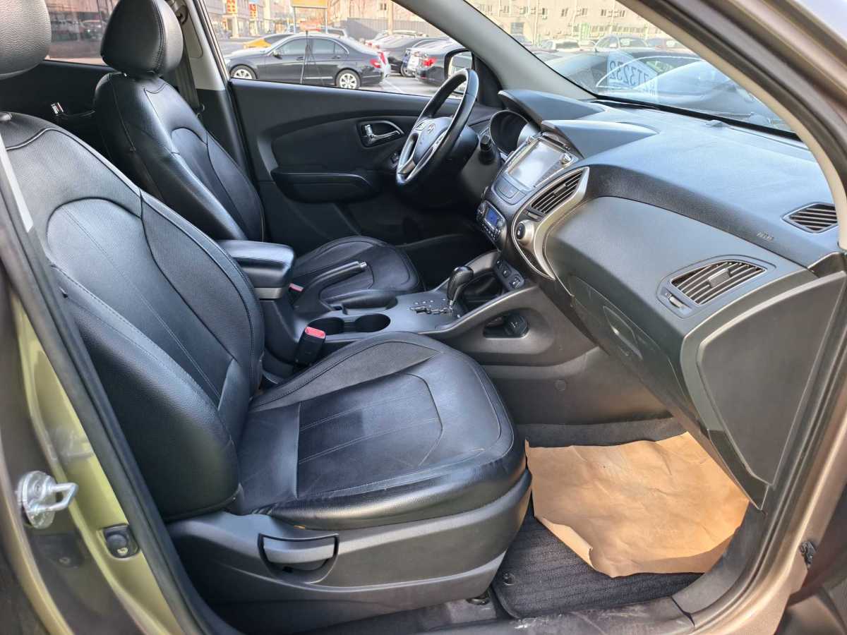 Hyundai ix35 2014 imagen de coche #16