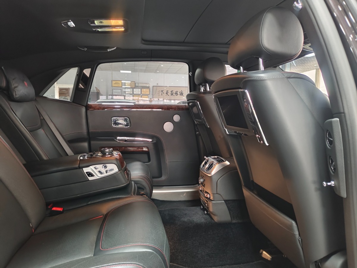 劳斯莱斯 古思特 2017 #16 劳斯莱斯 古思特 2017 汽车图片 #16