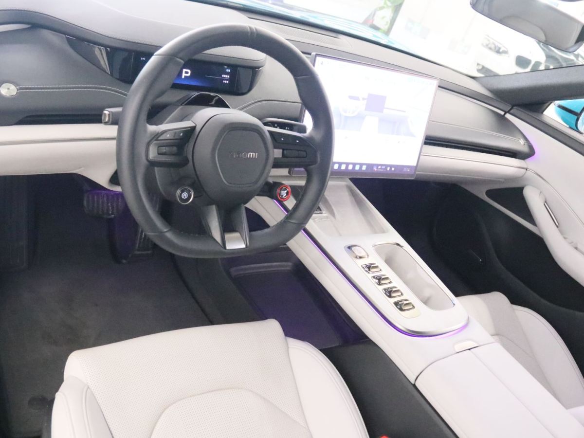 MI SU7 2024 car image #16