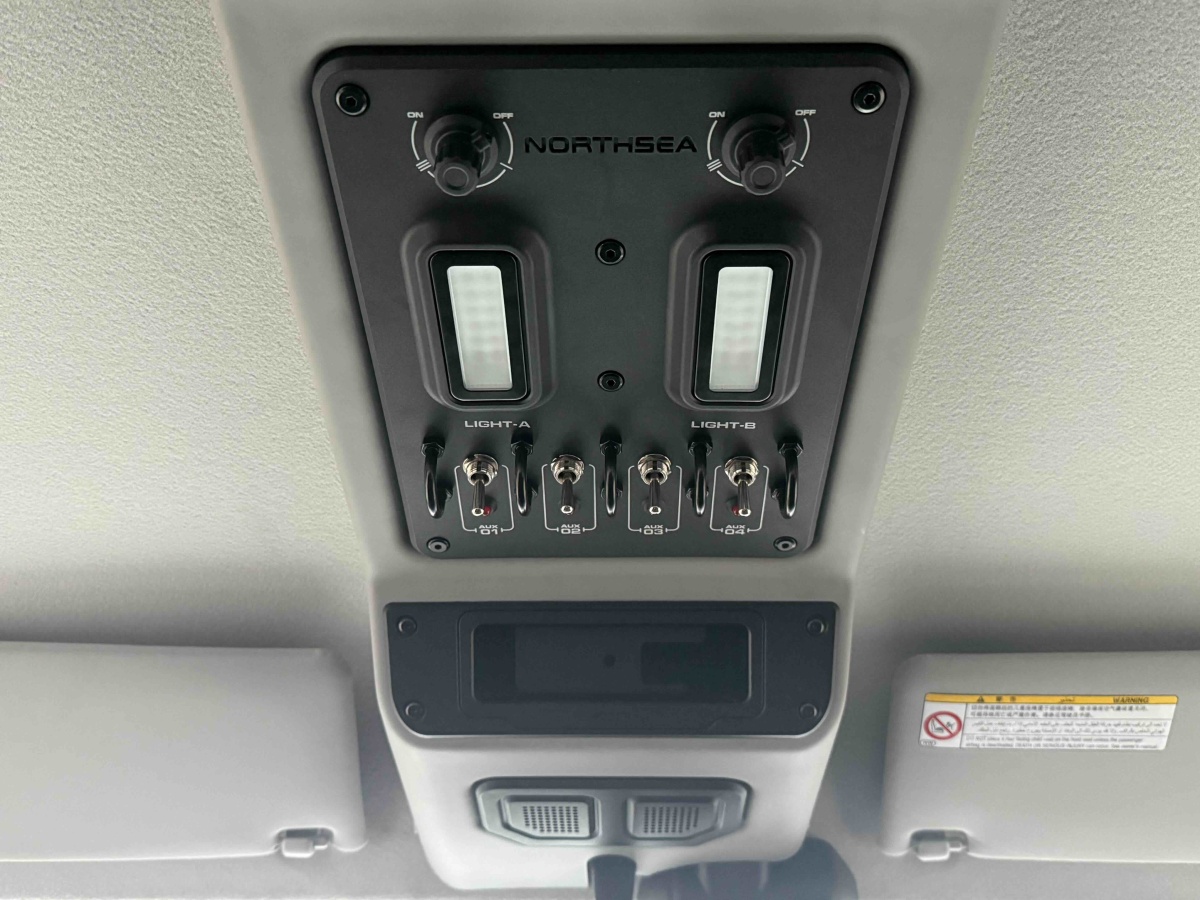 Toyota FJ Cruiser 2025 car image #16