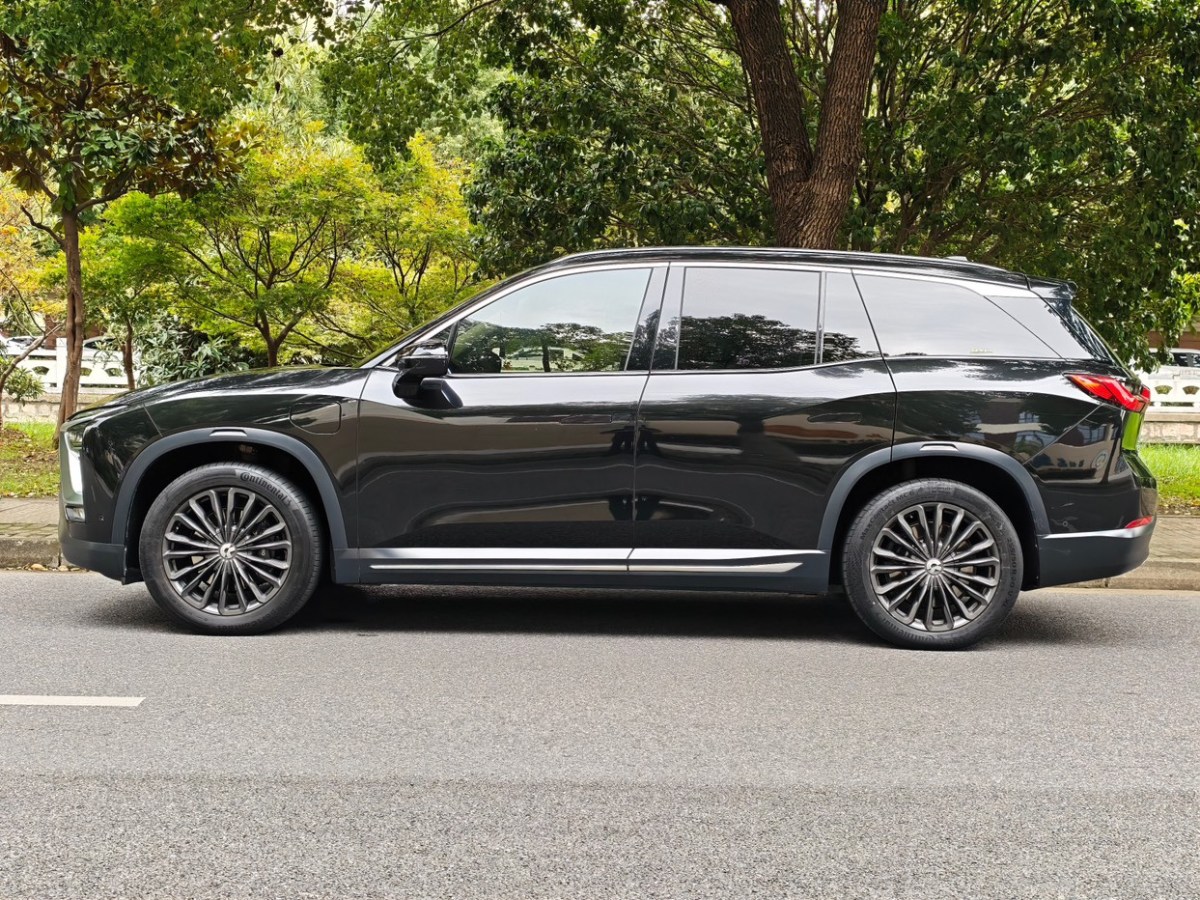 蔚来 蔚来ES8 2019 汽车图片 #16